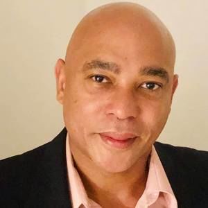 Meet your Posher, Noel